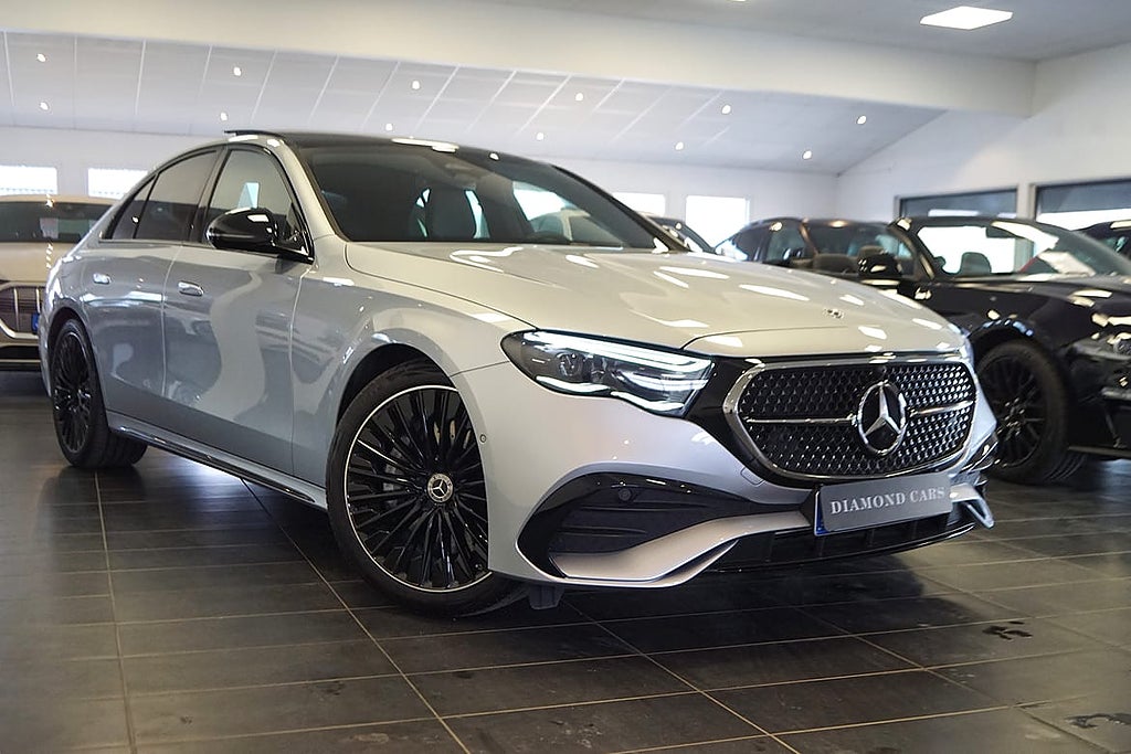 Mercedes-Benz E 220d AMG Burmester, Pano, Superscreen 