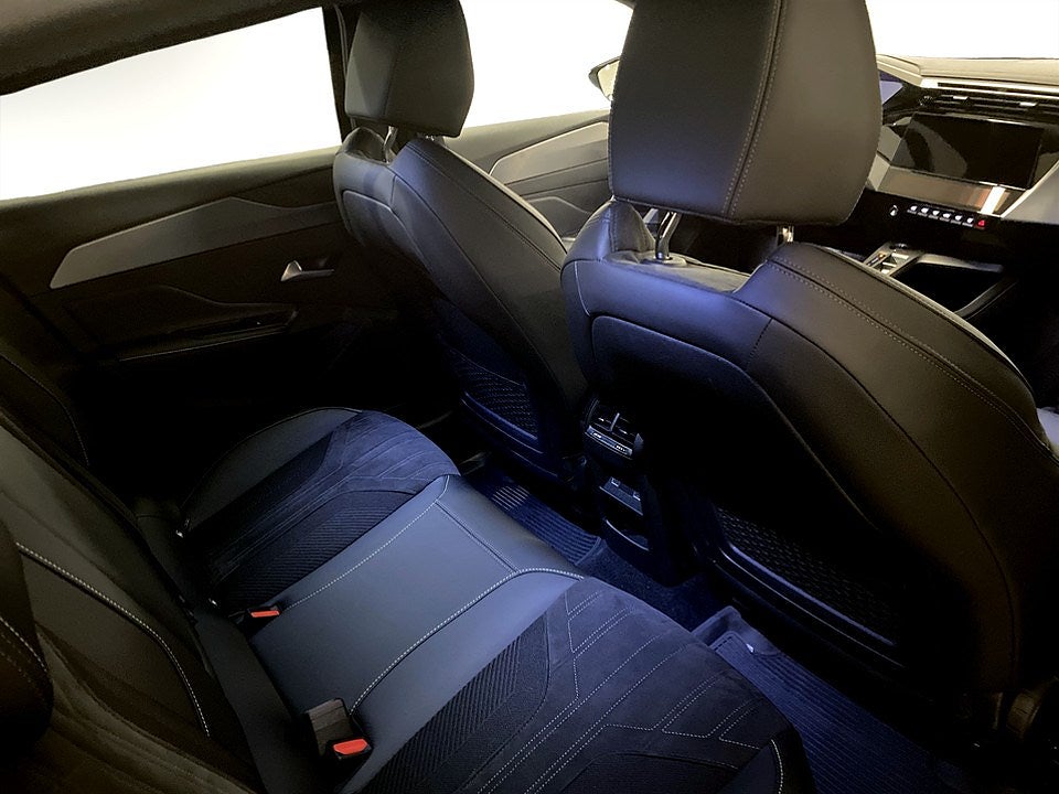 Bild på Peugeot 308 5D GT 1.2 PT 130hk Aut - B-KAMERA,ELSTOL,NAV