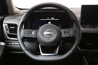 SUV Nissan Qashqai 18 av 25