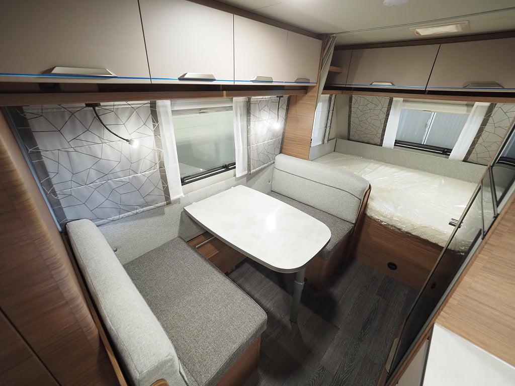 Knaus Sport 500 QDK Design Paket I Golvvärme