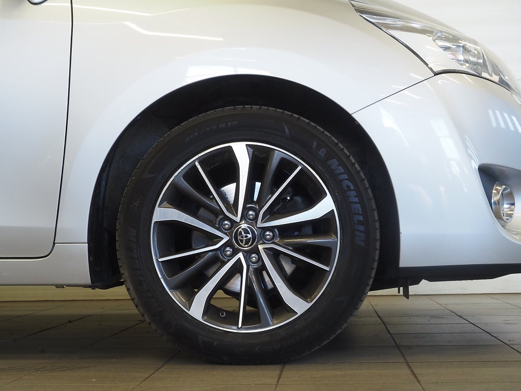 Toyota Verso 1.8 Valvematic Active Plus 7-Sits Kamera Navigation 2017