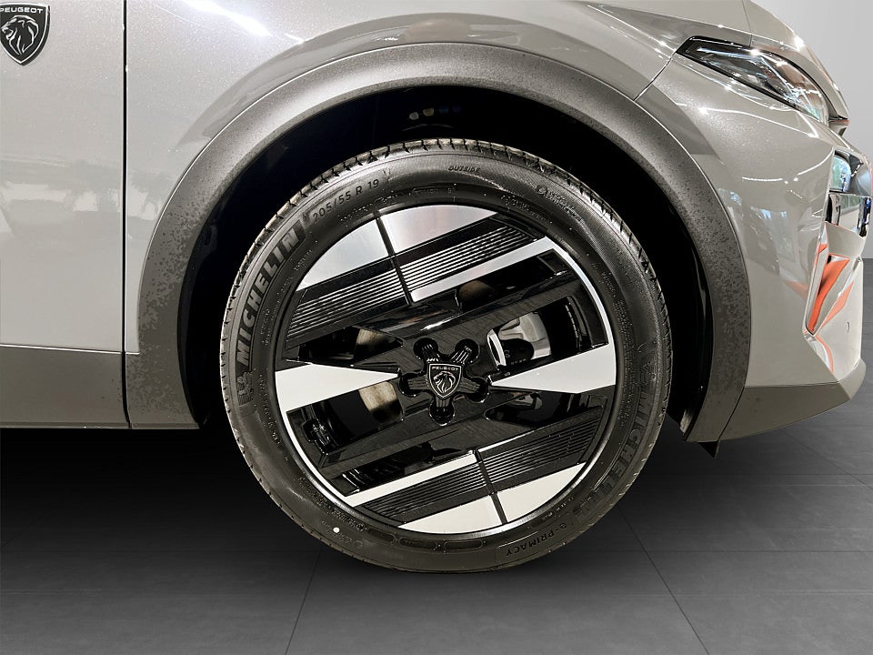 Bild på Peugeot 408 Edition Hybrid Aut - OMGÅENDE LEVERANS!