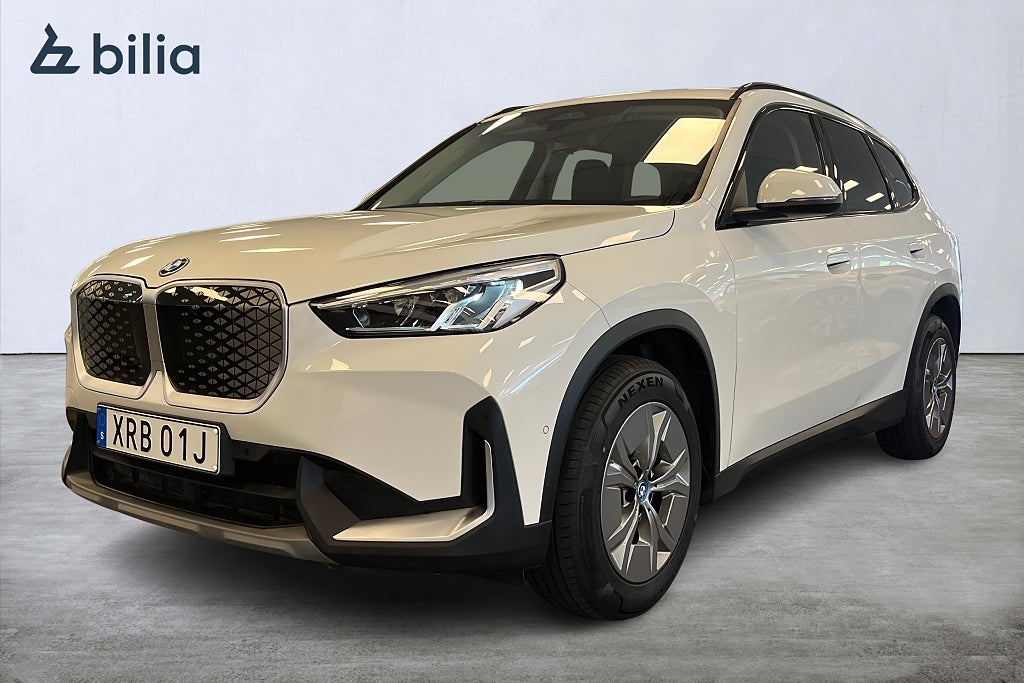 BMW X1 eDrive20 / Drag / Rattvärme / Sensorer 