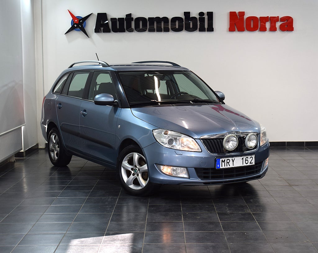 Skoda Fabia Kombi 1.2 TSI Elegance / PDC