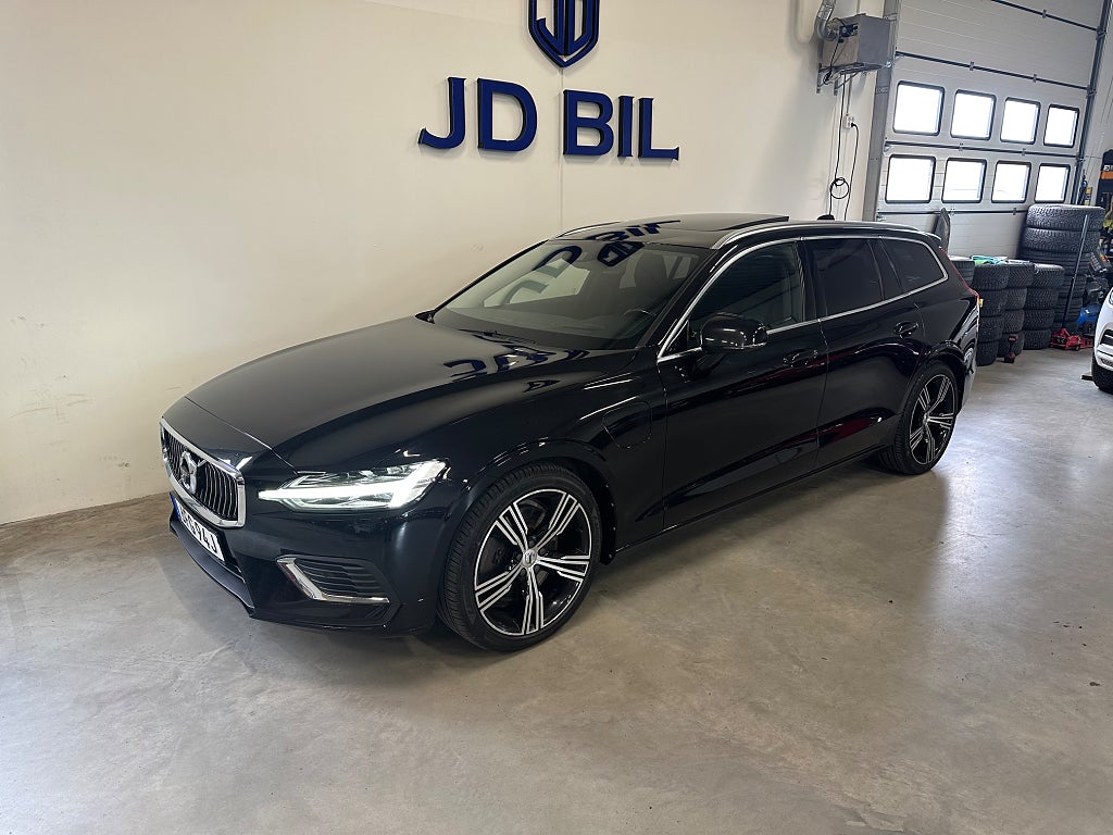 Volvo V60 Recharge T6 AWD Inscription Pano Drag HudH/K RESERVERAD