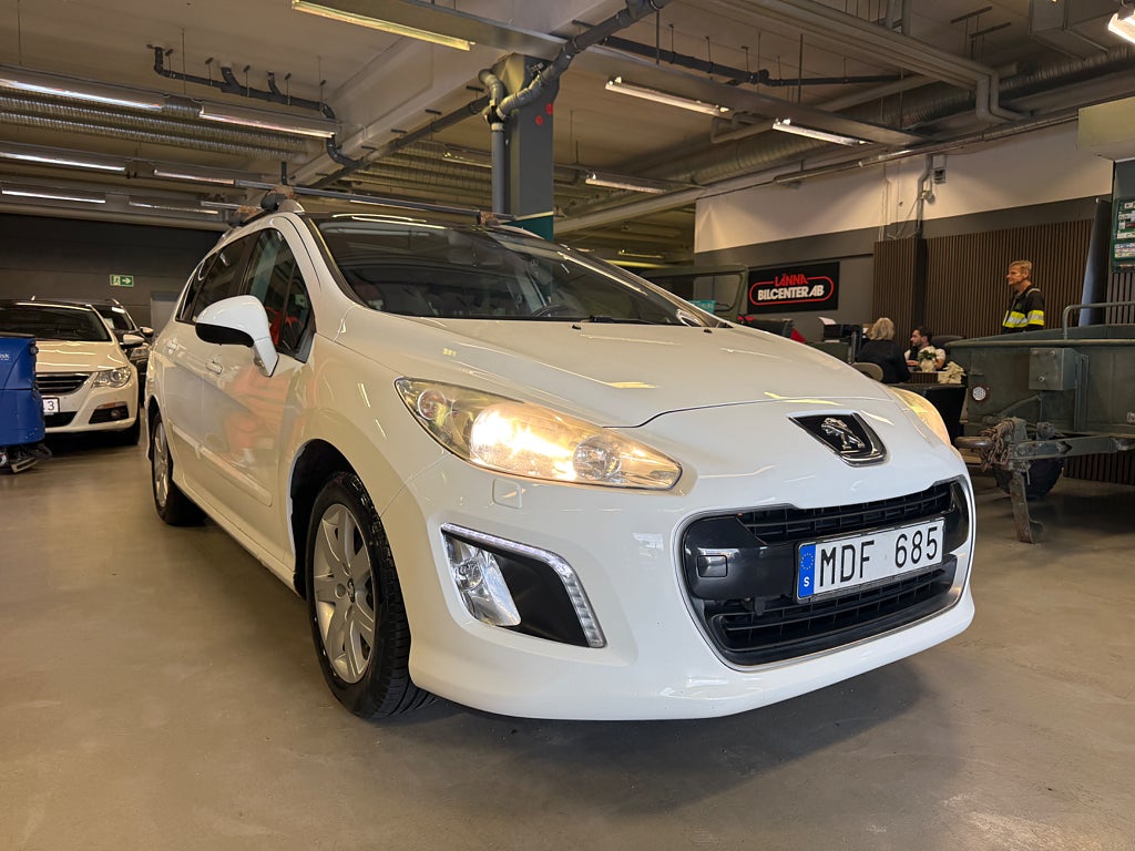 Peugeot 308 sw 2011 - miniatyr 5