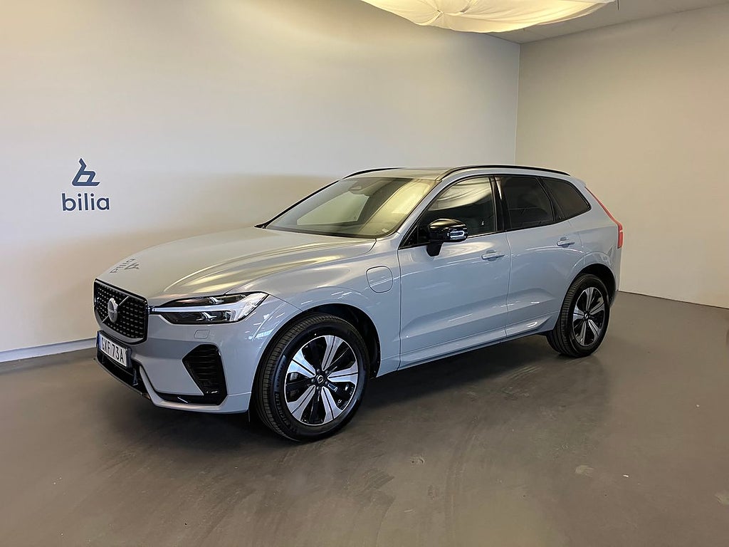 Volvo XC60 Recharge T6 Plus Dark Edition.