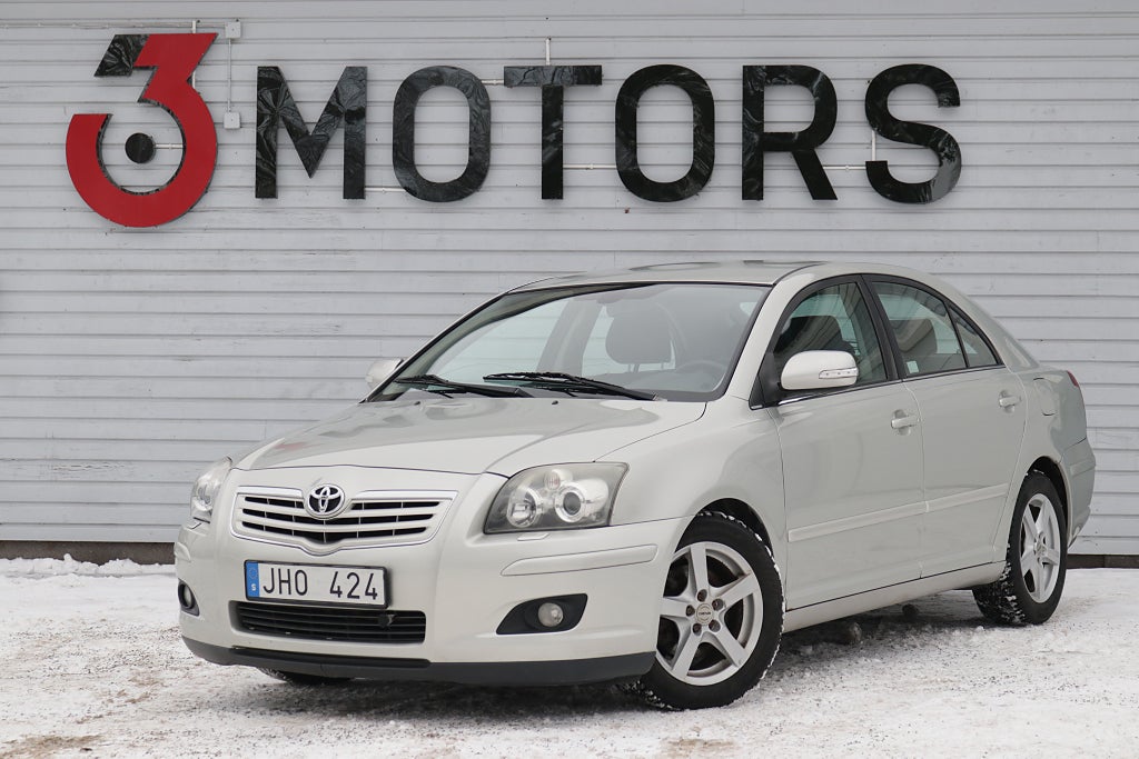 Toyota Avensis Liftback 2.0 D-4 VVT-i 147 hk