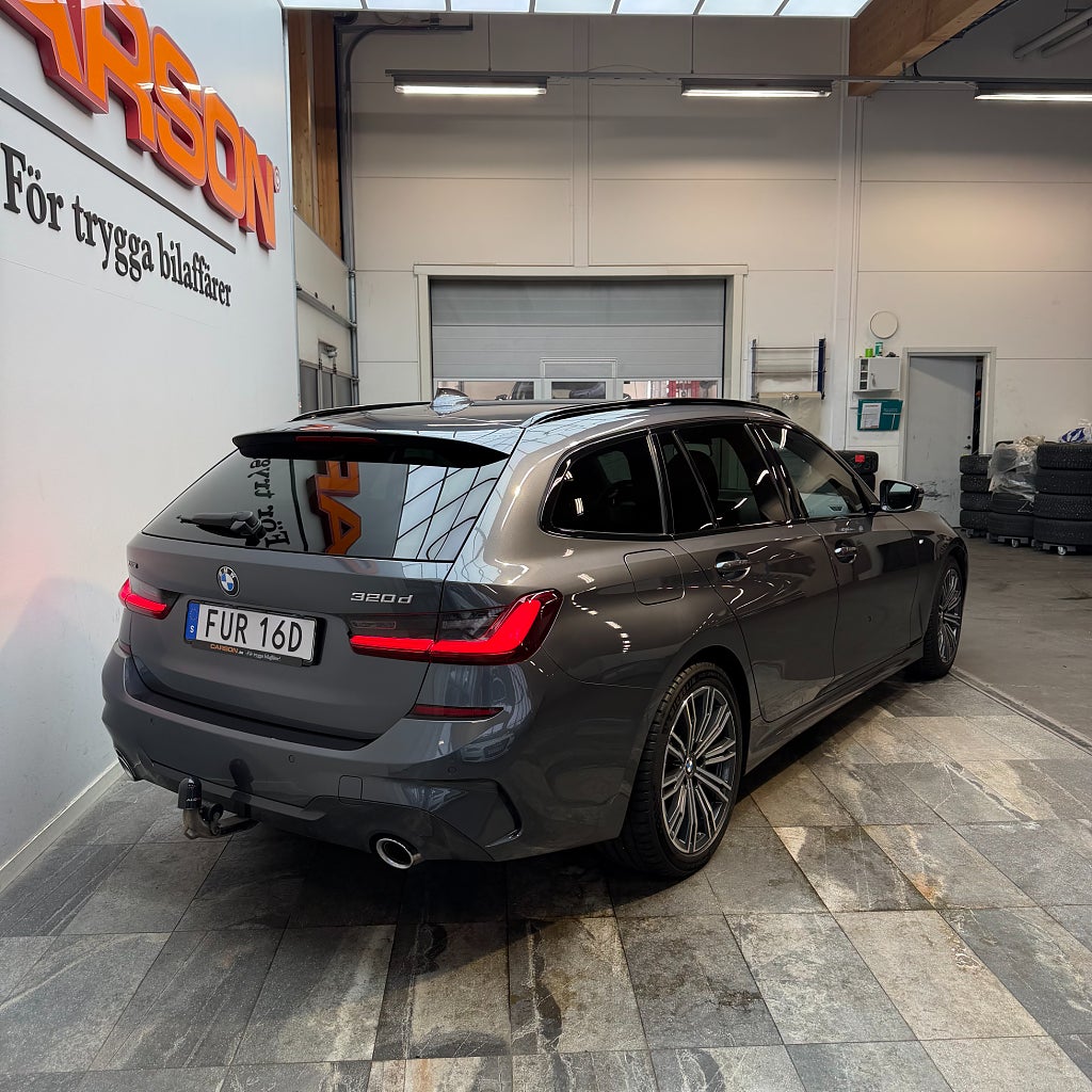 BMW 320d xDrive Touring M Sport Carplay Navi P-sensorer Drag