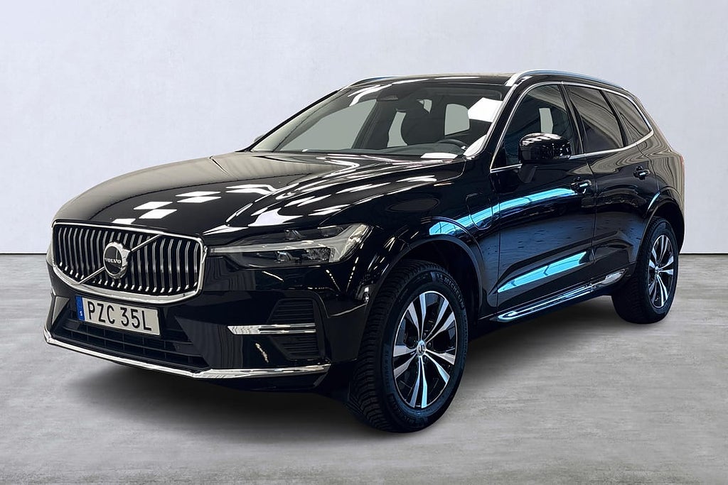 Volvo XC60 Recharge T6 Core Edition