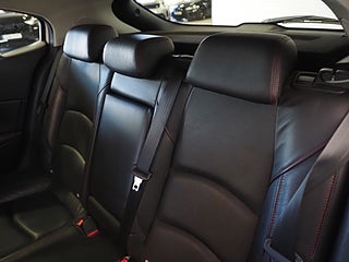 Halvkombi Mazda 3 14 av 22