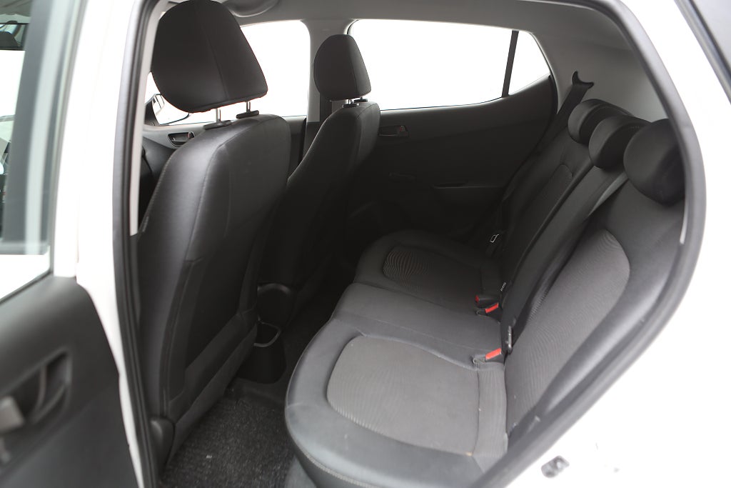 Hyundai i10 1,0 blue Trend 5-D CarPlay P-sensor 2020