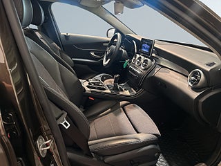Mercedes-Benz C 220 d Avantgarde Drag MoK Pvärm GPS S/V-hjul