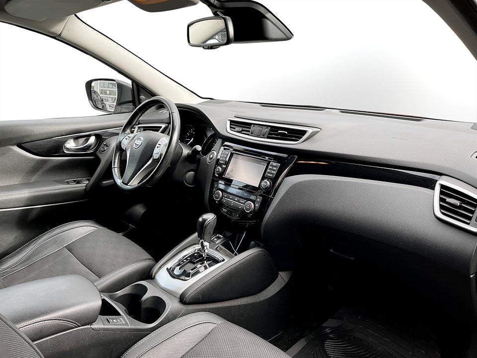 Bild på Nissan Qashqai Tekna 1.2 DIG-T 115hk Aut B-KAMERA NAVI 
