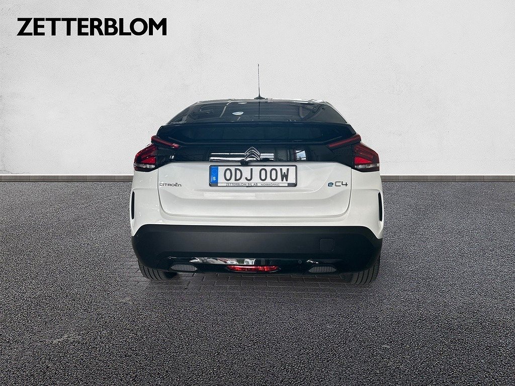 Halvkombi Citroën e-C4 4 av 17