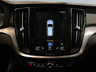 Volvo V60 T6 Twin Engine AWD Drag Rattvärme CarPlay S/V-hjul – bild 11