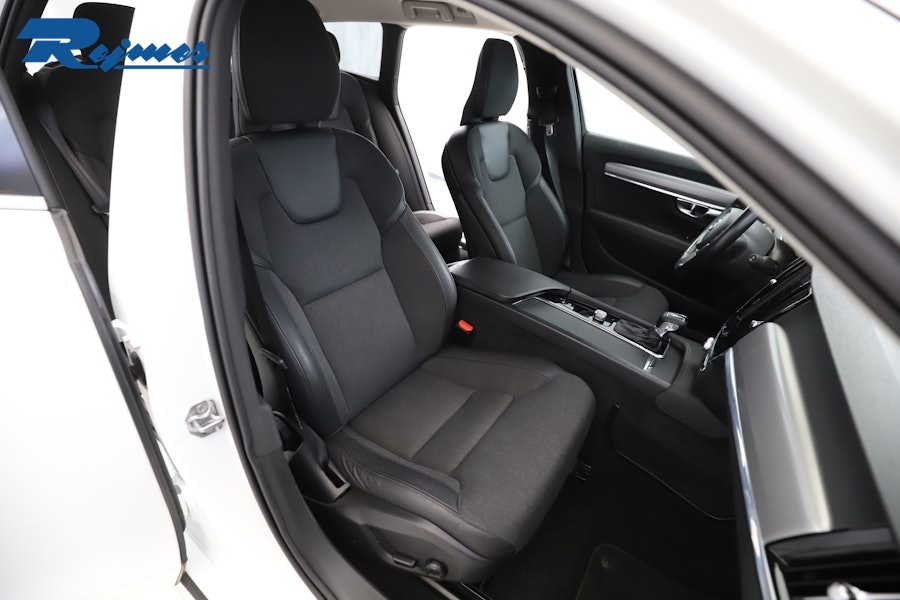 Volvo V90 D4 Momentum SE II 2020, bild 7/48