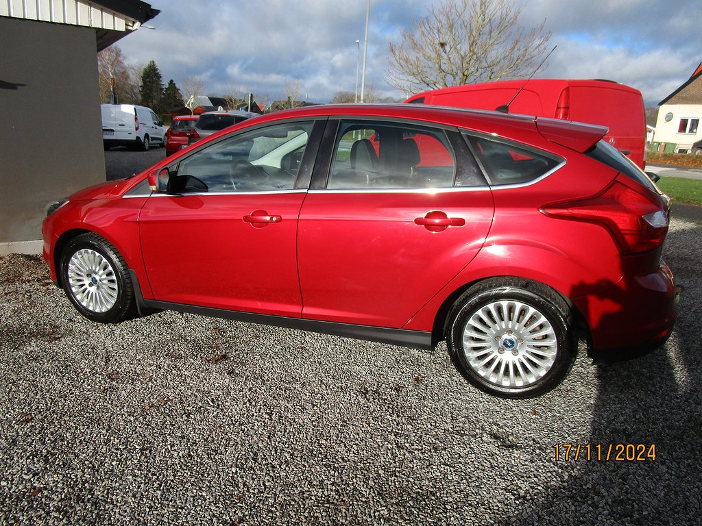 Ford Focus 1.6 TDCi Titanium Euro 5 NY Bes/servad