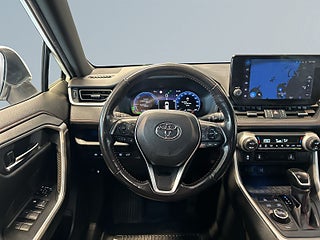 Toyota RAV4 Plug-in E-CVT X EDITION MOMS/LågMIl/Kamera/Drag/SoV – bild 9