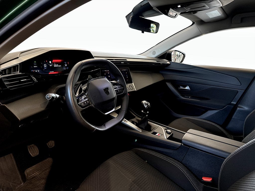 Bild på Peugeot 308 Active 1.2 PT 110hk - CARPLAY, FARTHÅLLARE