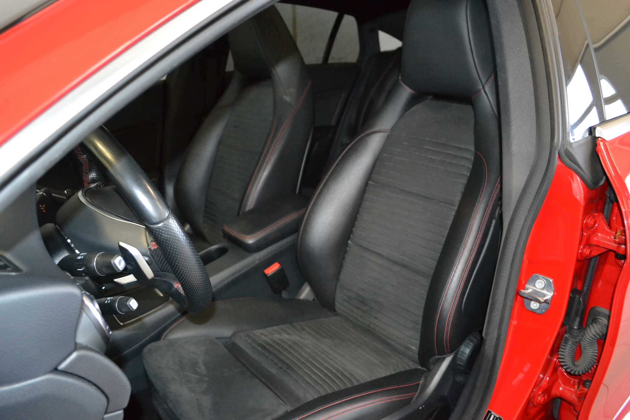 Mercedes-Benz CLA 2018, bild 7/36