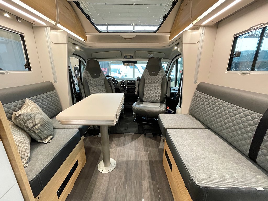 Adria Matrix Plus 670 DL / ALDE / Taksäng / Automat / F2F /  - Adria