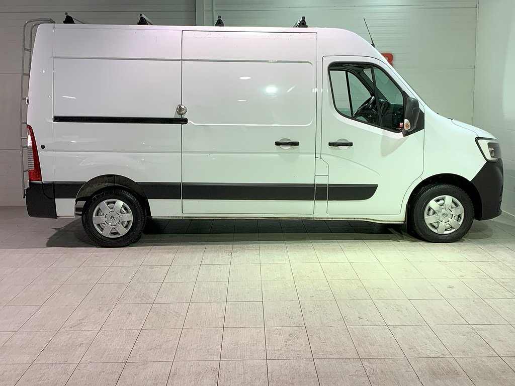 Renault Master 3.5 T | 3-sits | Stege | Blackstone | Drag 2021