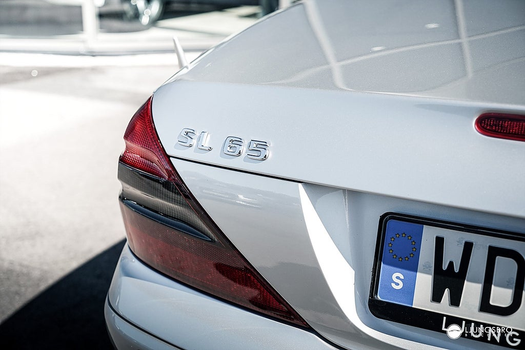Mercedes-Benz SL 2005 - miniatyr 3