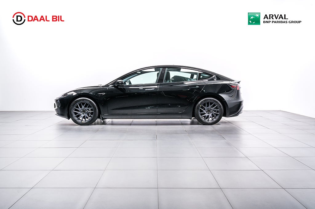 Tesla Model 3 LONG RANGE AWD 78,1kWh PRIVATLEASING