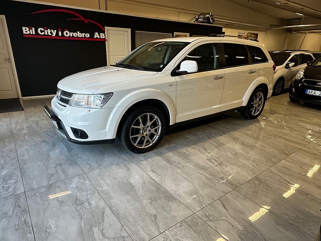 Fiat Freemont 2.0 (170hk) Multijet 4x4 Sport / 2-Ägare / M-Värmare / Nyservad