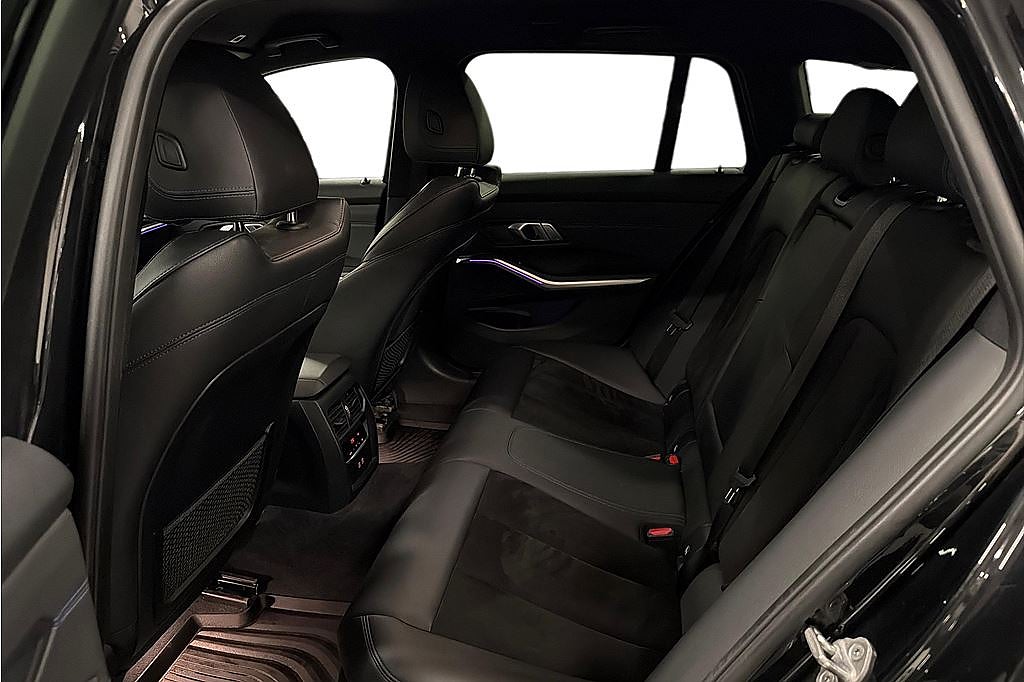 BMW 330 e Touring M-Sport, Rattvärme, HiFi, Drag
