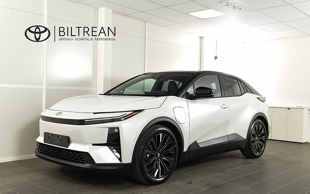 Toyota C-HR + LANSERINGSKAMPANJ! 71,446KR RABATT!! SE ANNONS