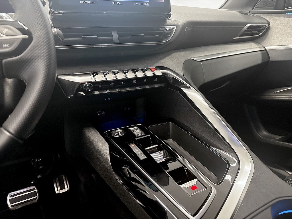 Bild på Peugeot 3008 GT 1.2 PT 130hk Aut - B-KAMERA, CARPLAY