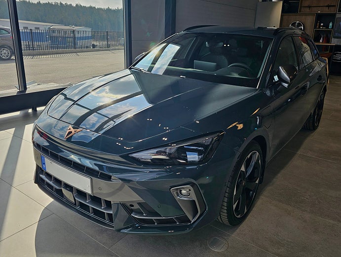 Cupra Leon Sportstourer VZ e-Hybrid 272HK - Privatleasing