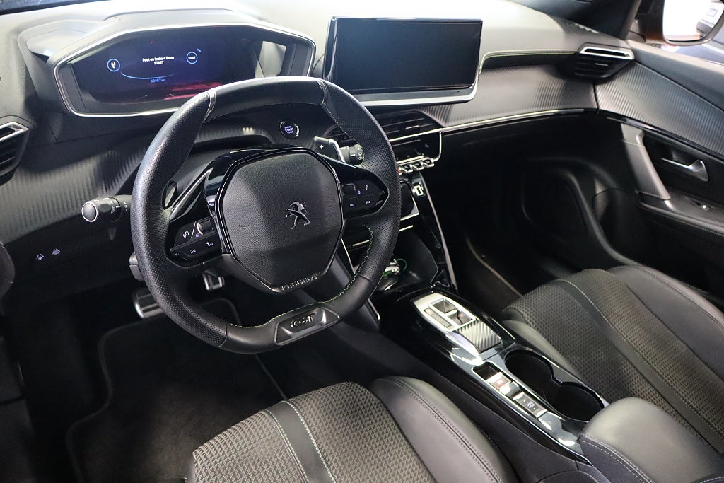 Bild på Peugeot 2008 GT 1.2 PT 130hk Aut - B-KAMERA, CARPLAY, NAV