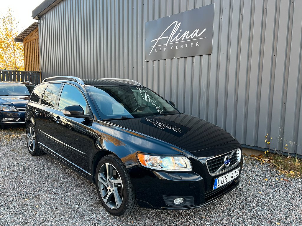 Volvo V50 D3 Geartronic Momentum Classic Drag D-Värme Skinn