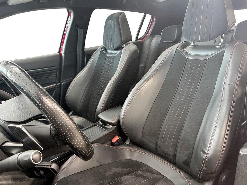 Bild på Peugeot 308 GT 5D 2.0 BHDi 180hk Aut NAVI