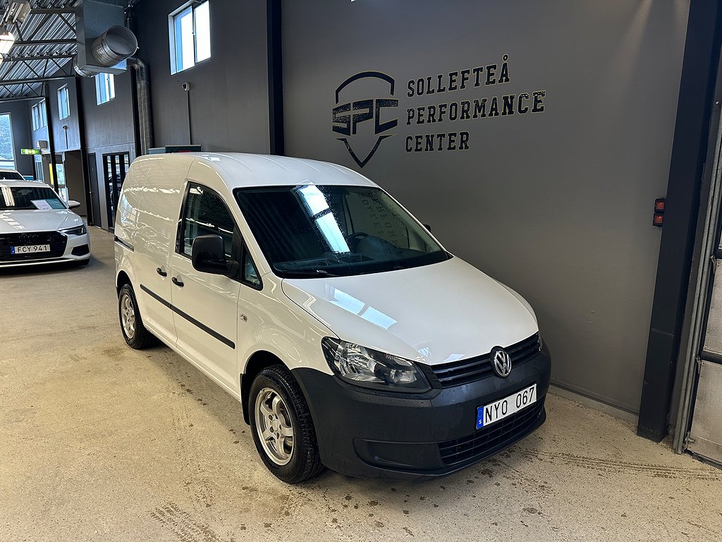 Volkswagen Caddy Skåpbil 1.6 TDI D-värm / Inredning / Lågmil Euro 5