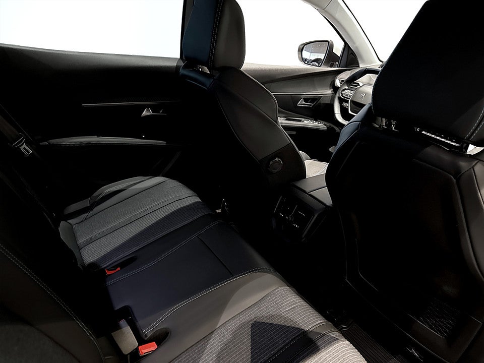 Bild på Peugeot 3008 Allure PHEV 225hk Aut B-KAMERA DRAG