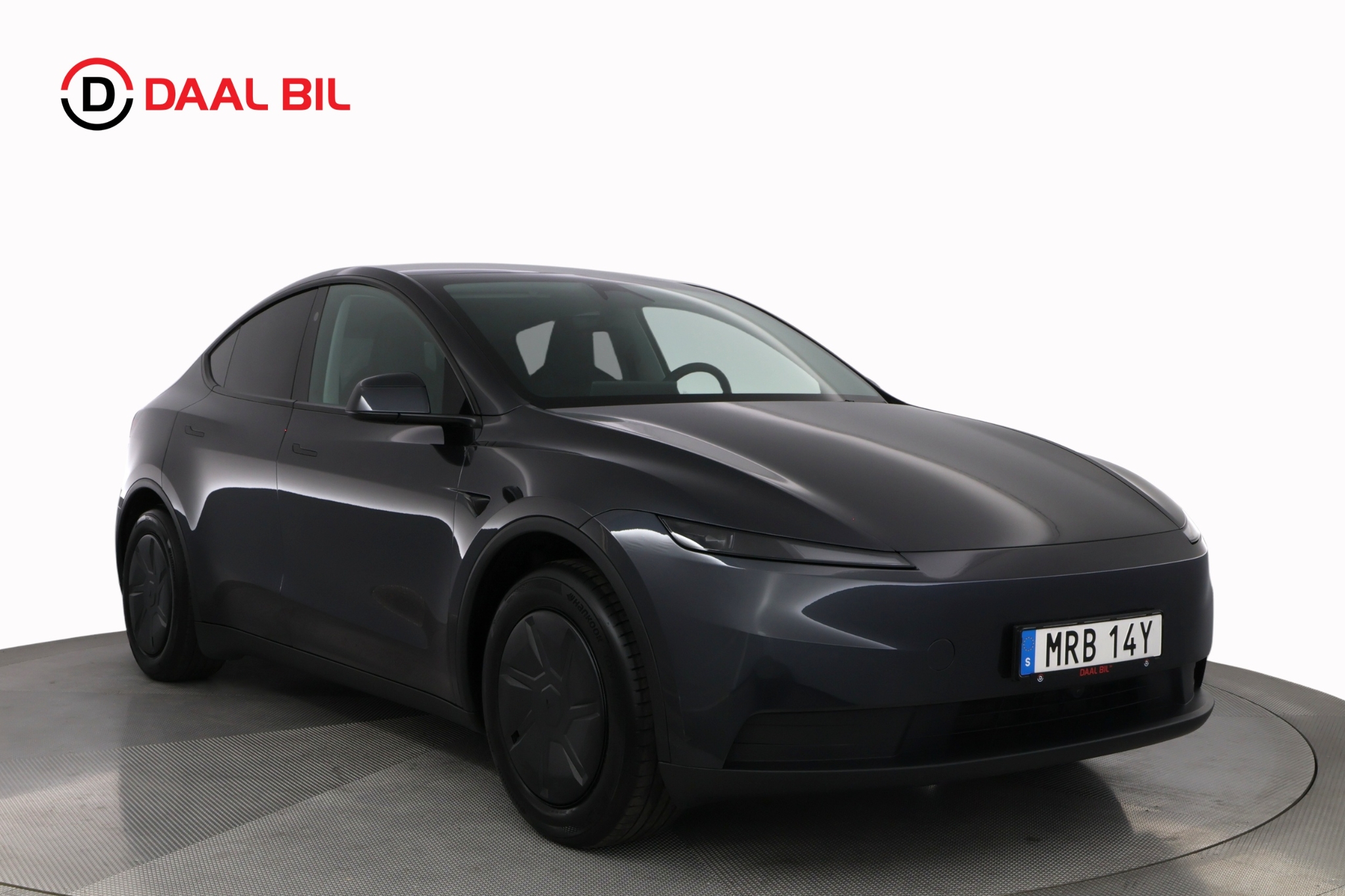 Tesla Model Y STANDARD RANGE RWD 299HK 2026, kuva 3/10