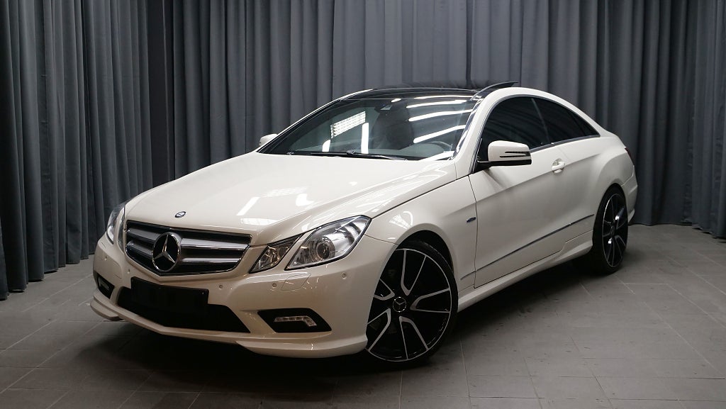 Mercedes-Benz E 220 CDI Coupé AMG Pano Sensorer Skinn