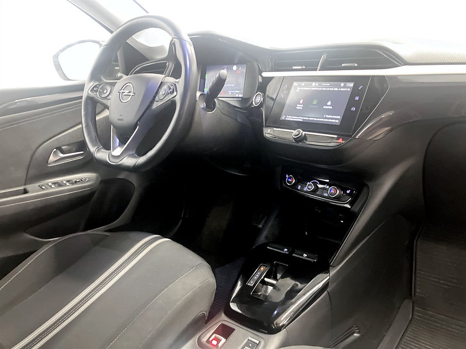 Bild på Opel Corsa-e D&T 50kWh 136hk Aut B-KAMERA CARPLAY