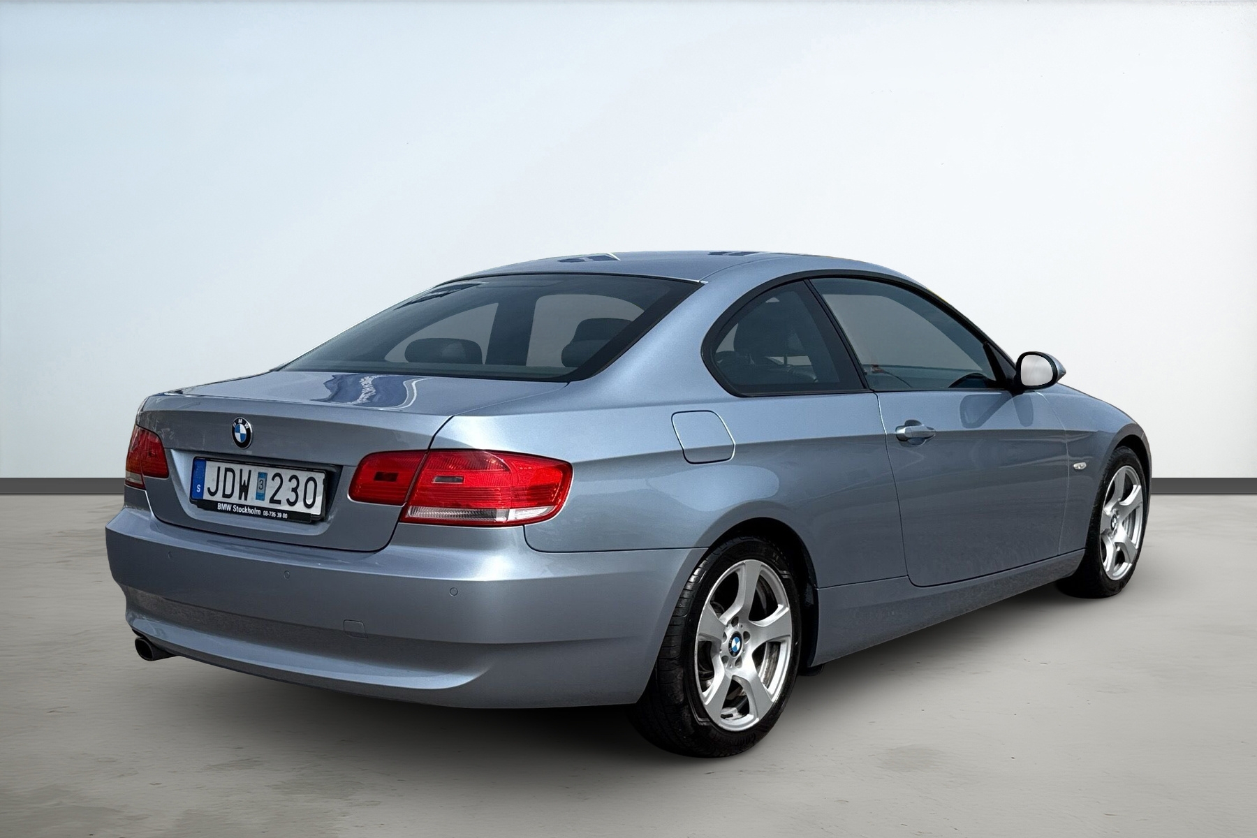 BMW 320 d Coupé Mint Condition 2009, kuva 5/45