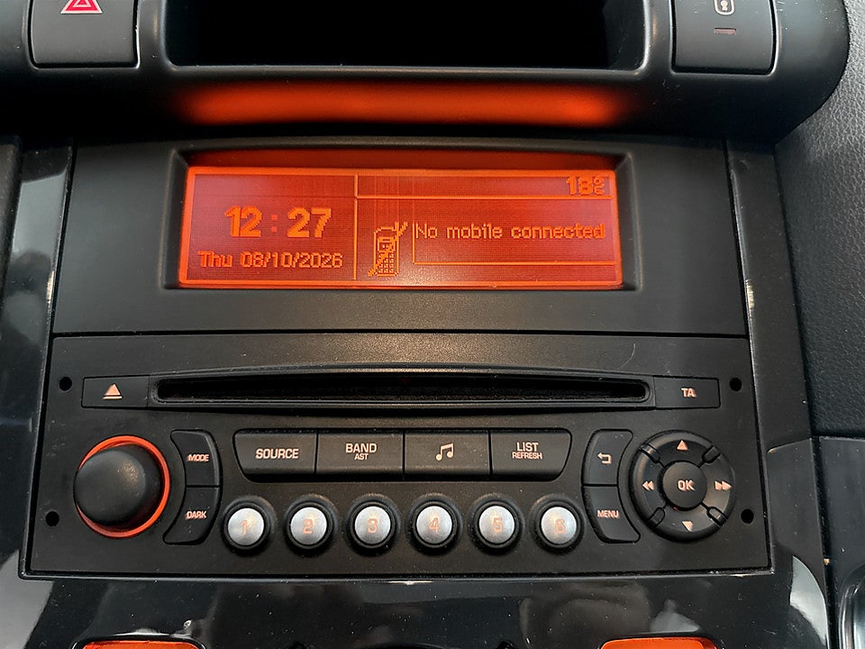 Bild på Peugeot 3008 Active 1.6 e-HDi 114hk Aut FARTHÅLLARE EN ÄGARE