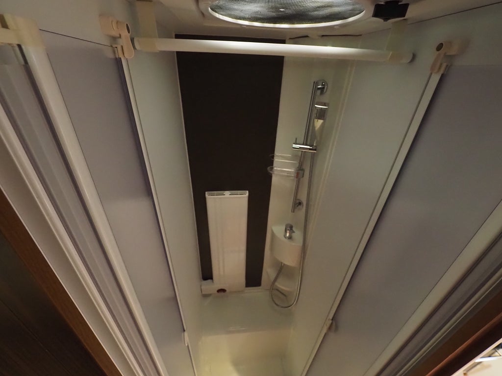 Adria Coral 670 SL Supreme I ALDE I Solcell I 150hk