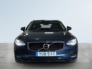 Volvo V90 D4 AWD Aut Momentum Drag Kamera Värmare Cockpit S&Vhjul bakifrån