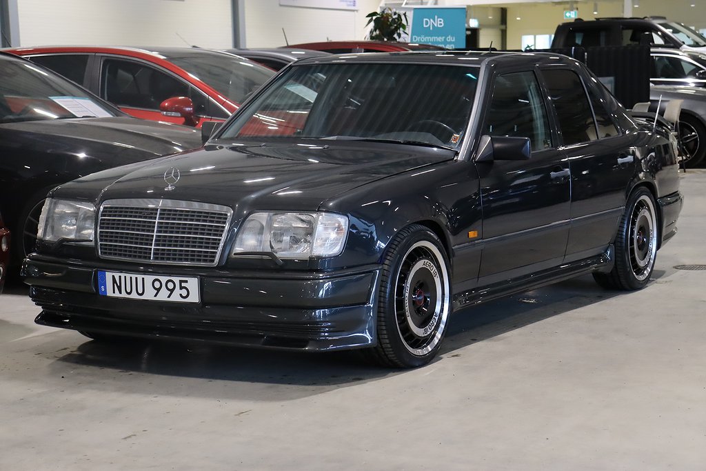 Mercedes-Benz E 300 180HK W124 4MATIC Aut Svensksåld