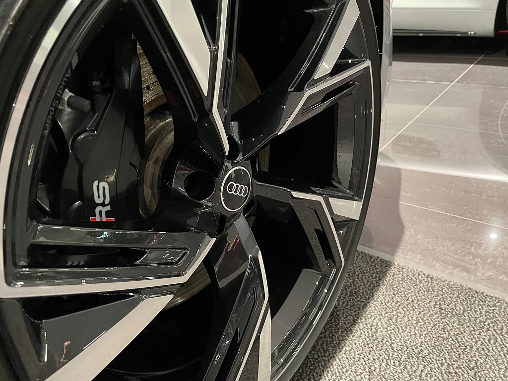 Audi RS6 2022 - miniatyr 5