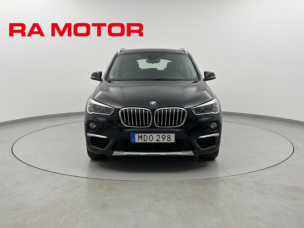 BMW X1 xDrive18d xLine | Backkamera | Navi | Skinn | Head-up 2019