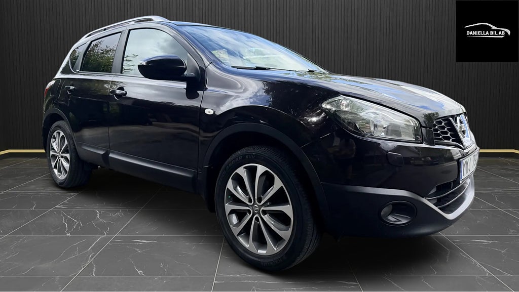 Nissan Qashqai 1.6 SVENSKSÅLD 114HK PANORAMA DRAGKROK